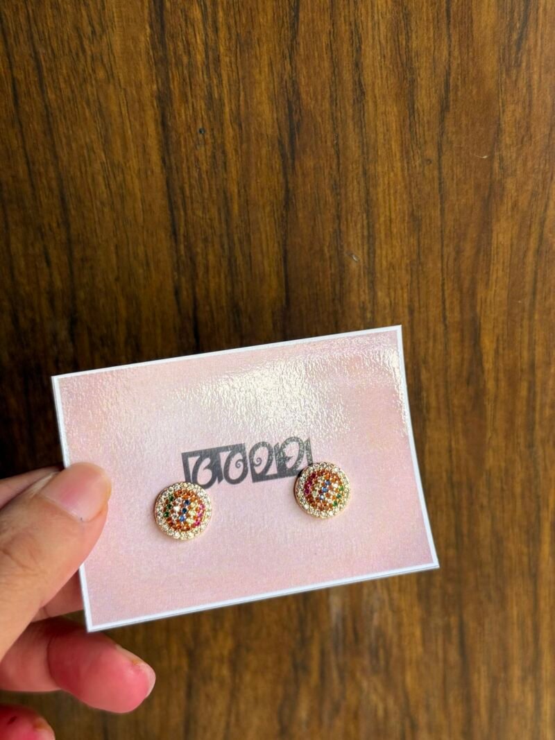 Navaratna stud