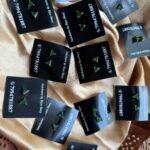 Triangle green stud
