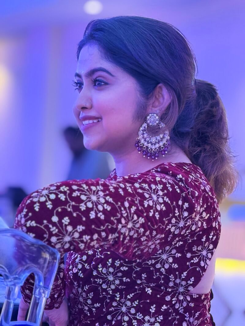 Party wear earring