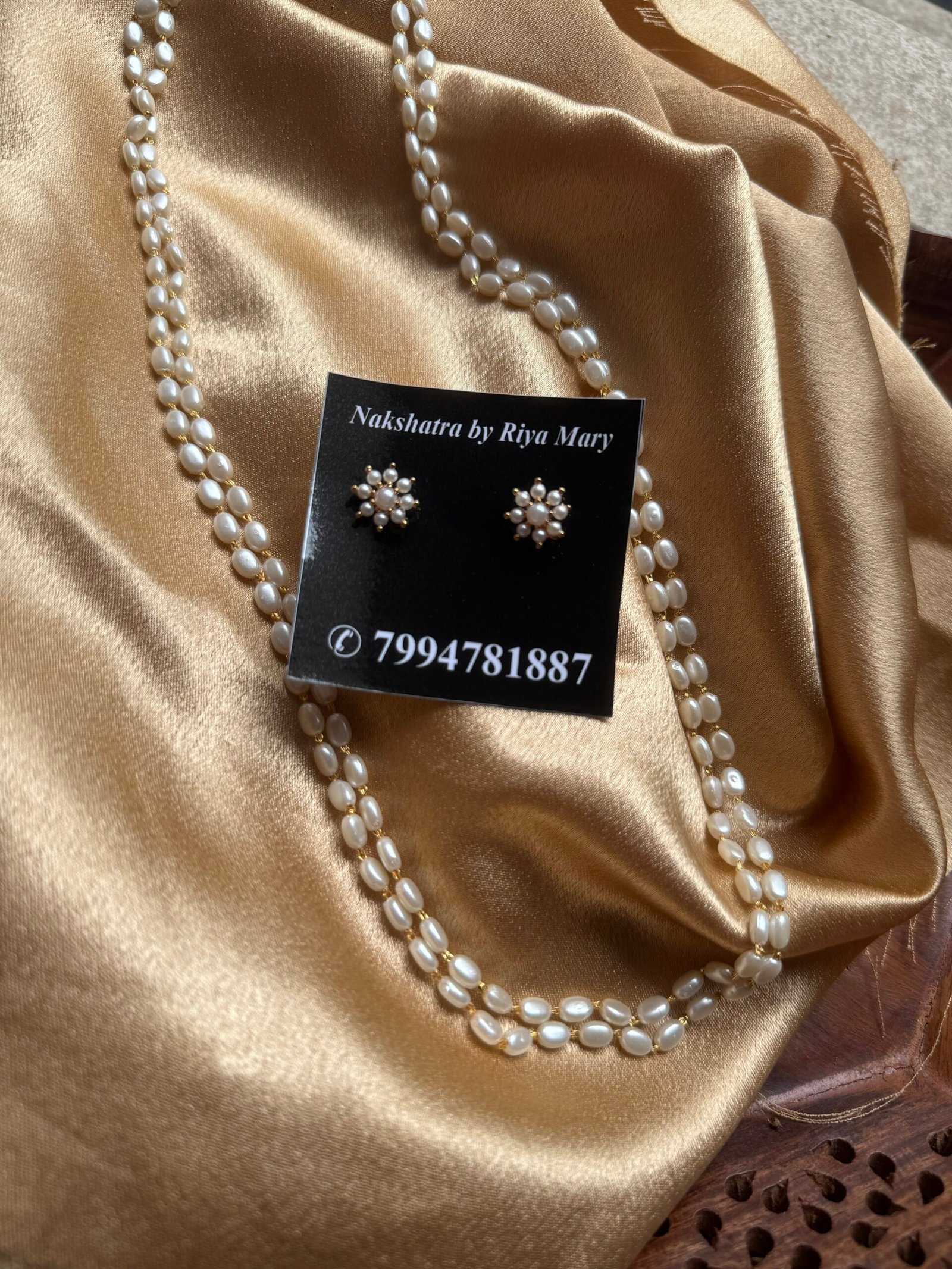 Pearl mala + earring