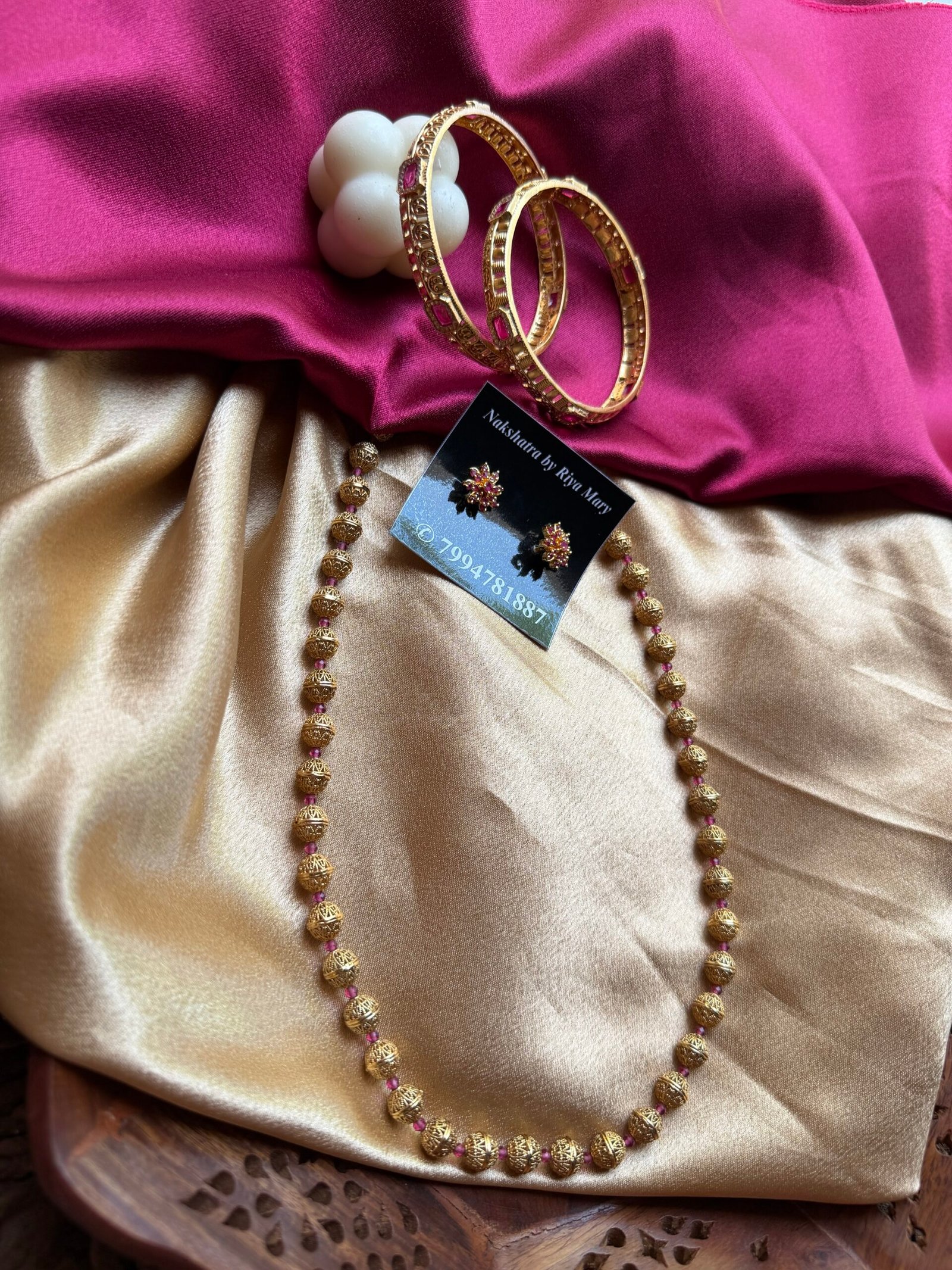 Antique gold single layer combo