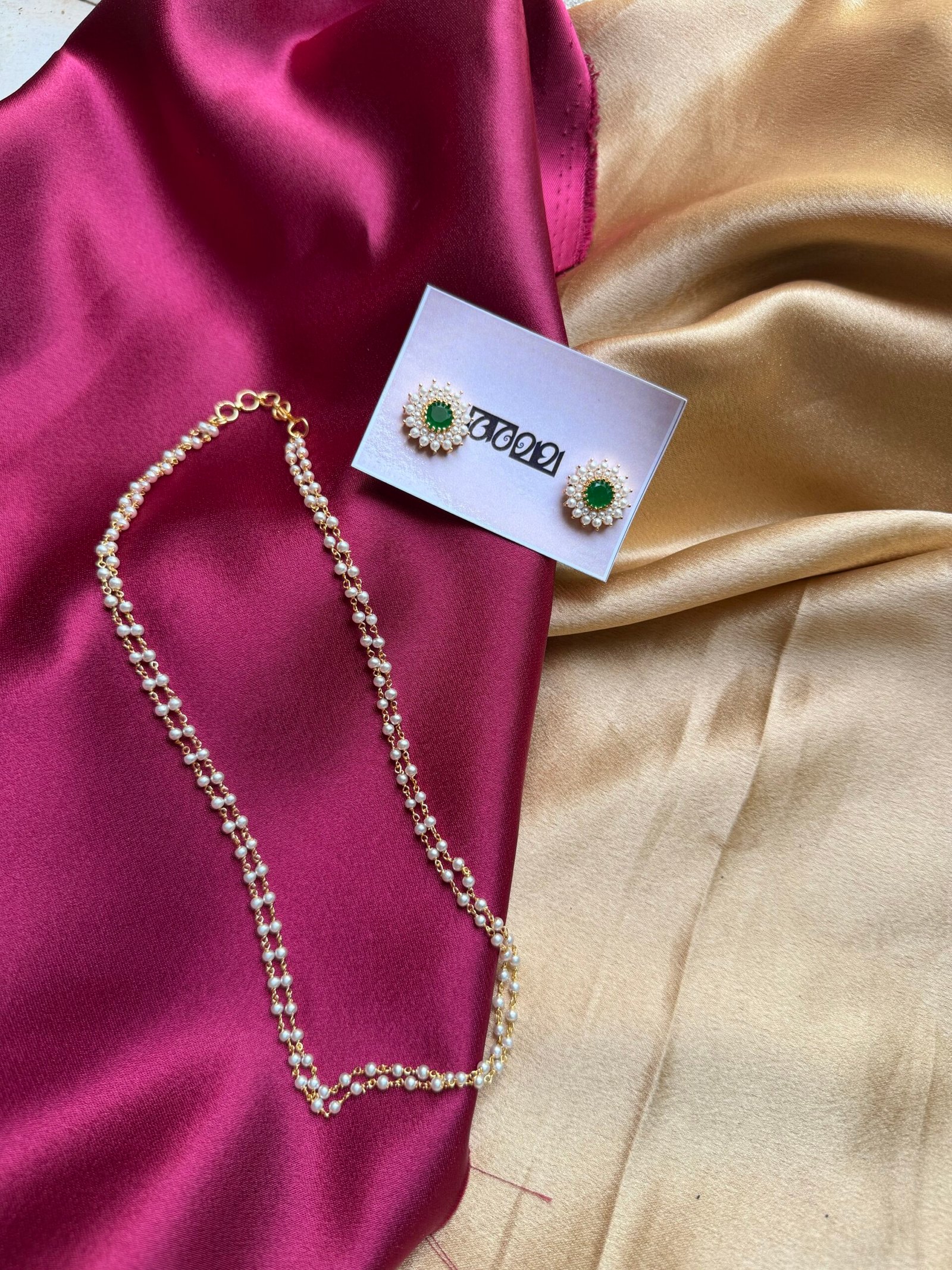 Pearl 2 layer with green round stud