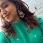 Party wear premium earring