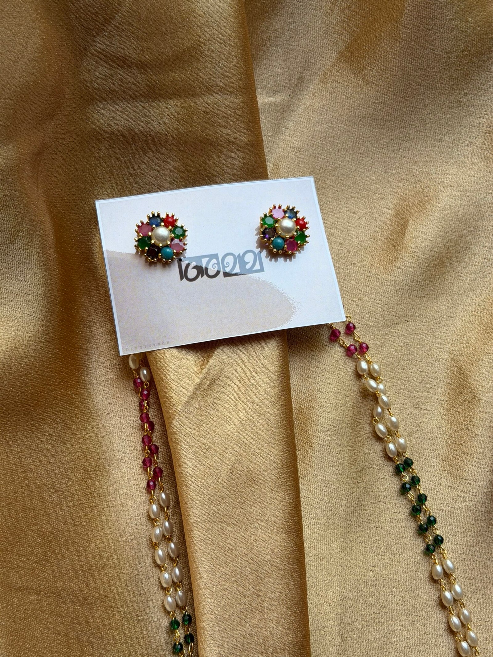 Ruby and emerald bloom