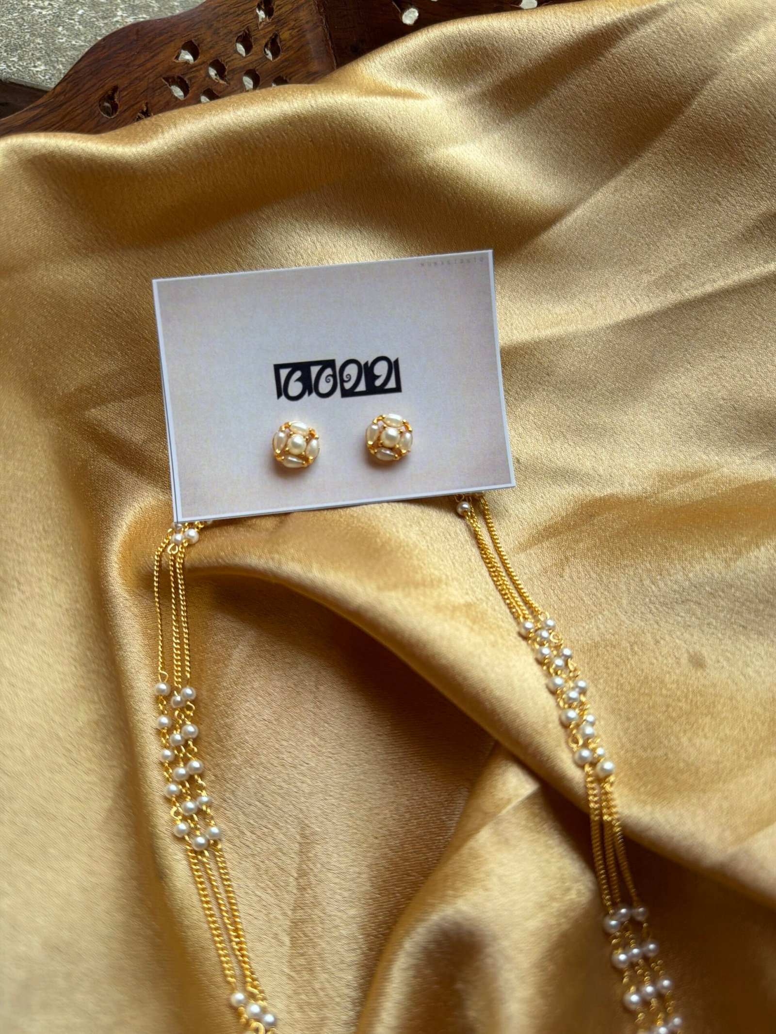 Pearl and chain short (4)