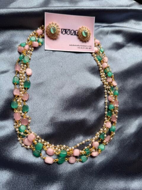 Multi bunch with earring