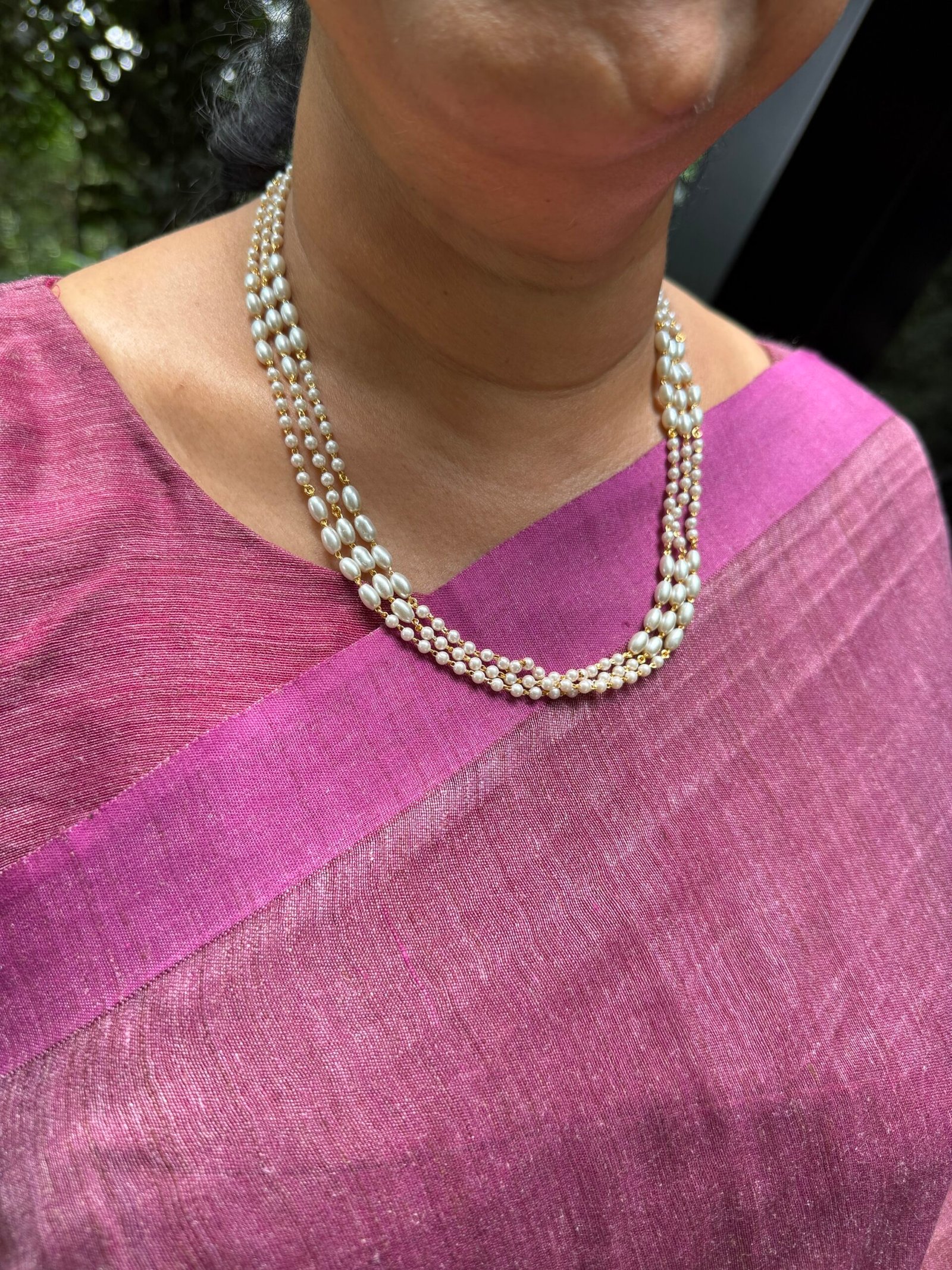 Pearl and oval beads (64)