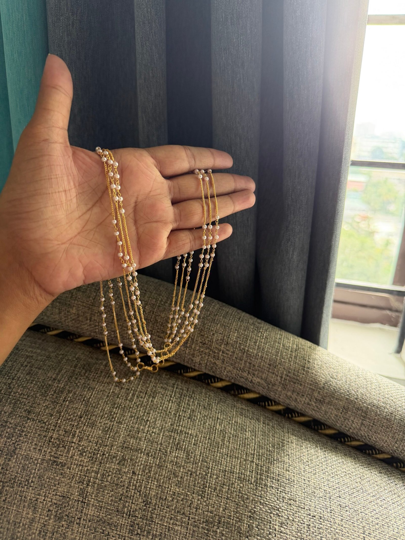 Pearl chain (1)