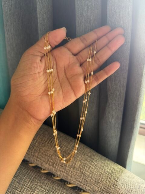 Pearl chain (2)