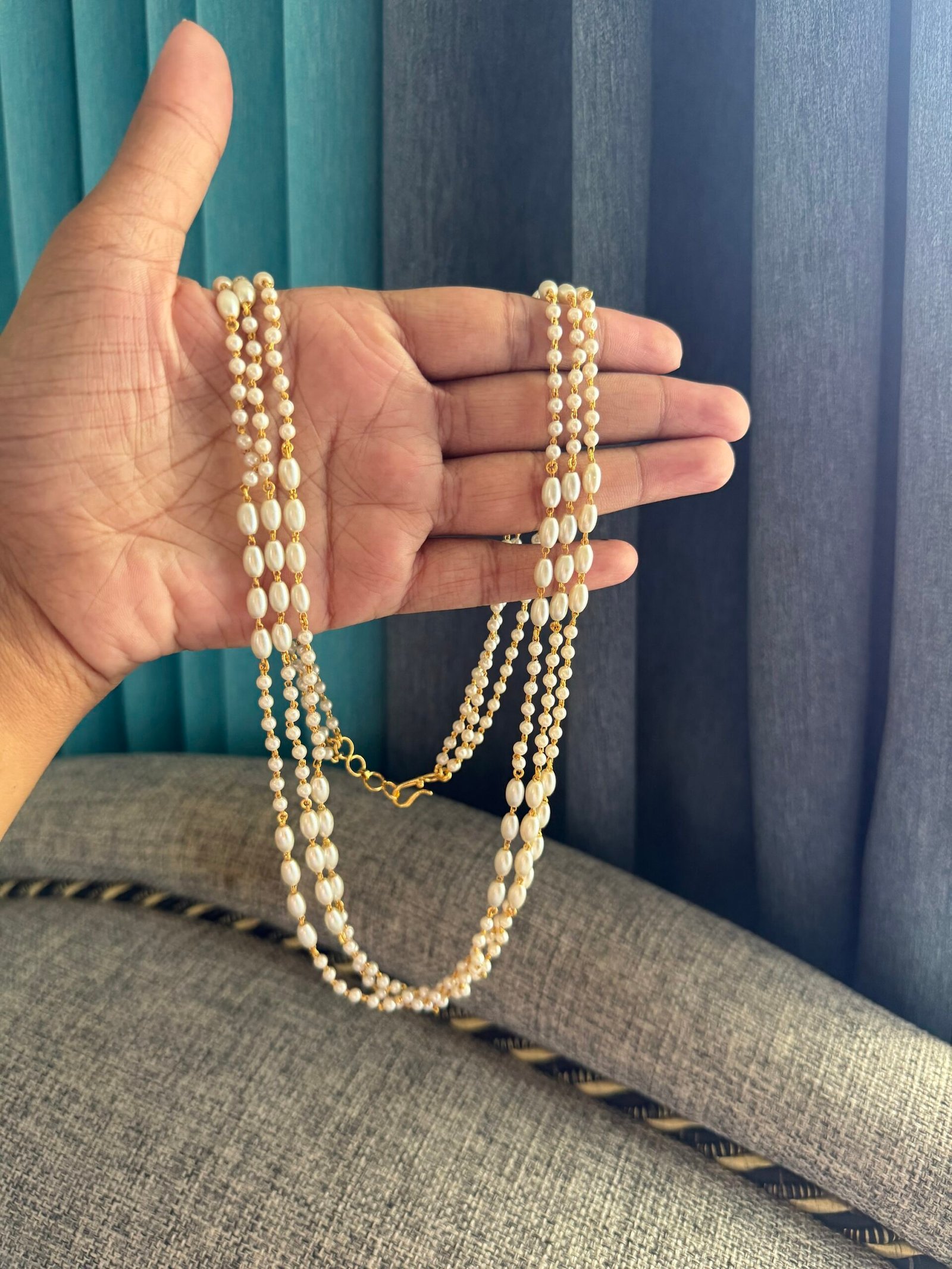 Pearl chain (7)