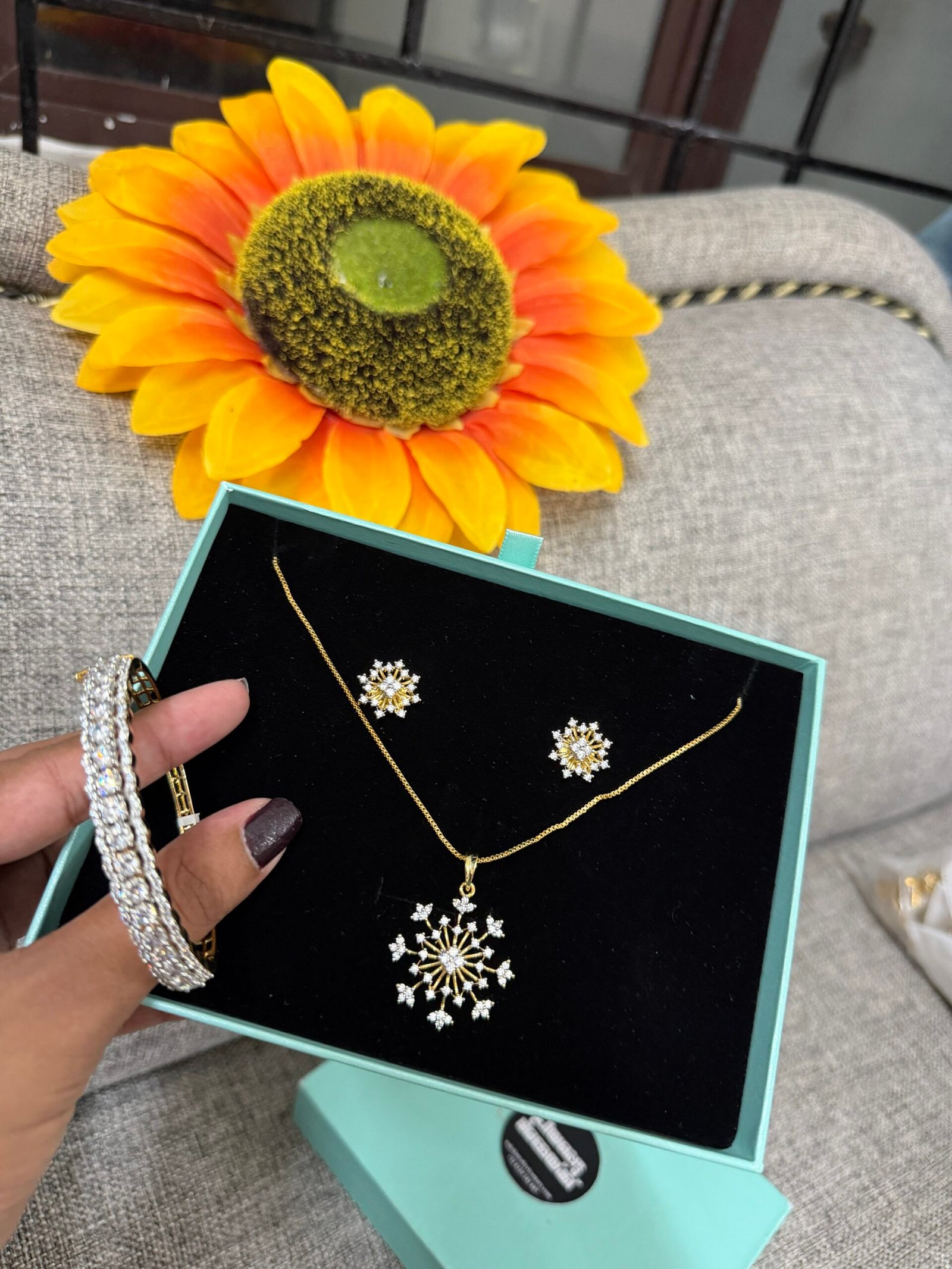 Diamond gift set for mom (B)