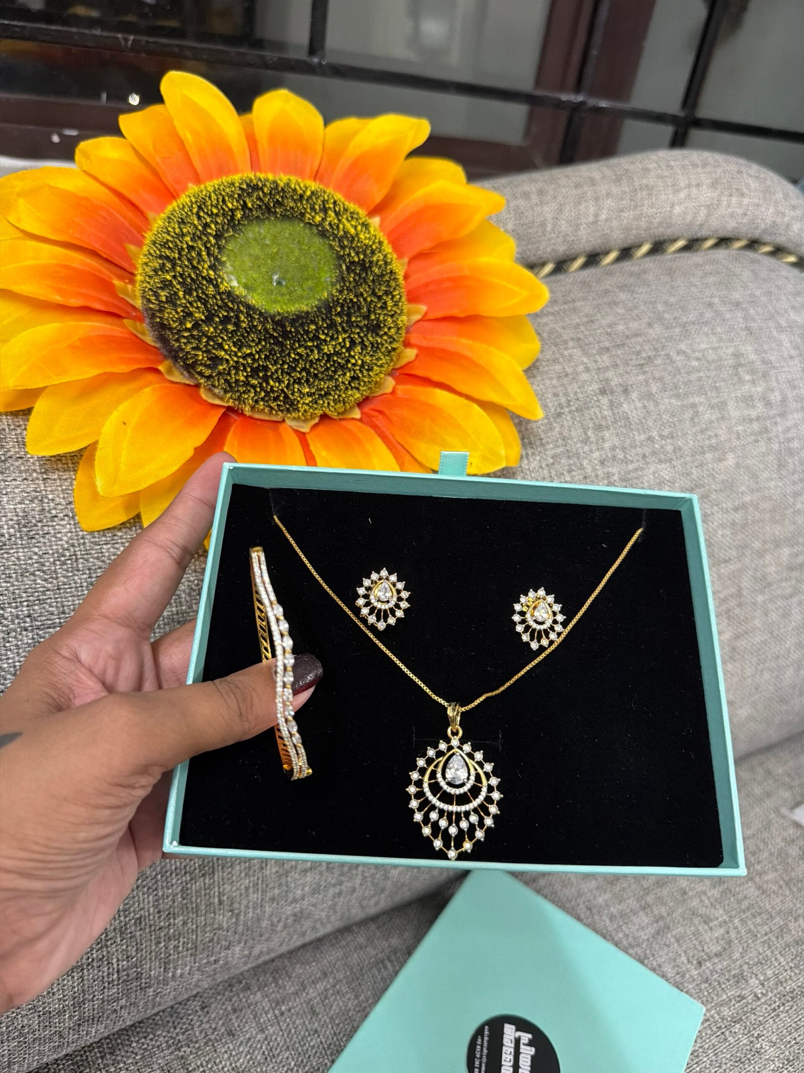 Diamond gift set for mom (c)