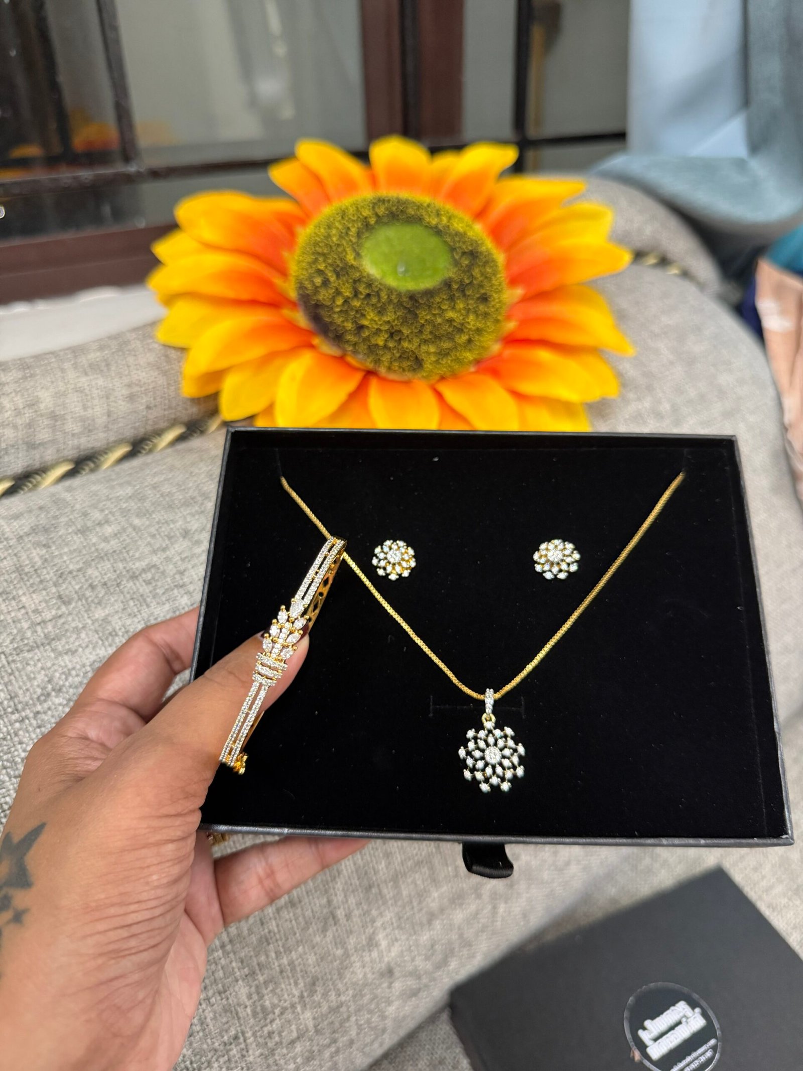 Diamond gift set for mom (D)