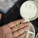 Black gold plated stud