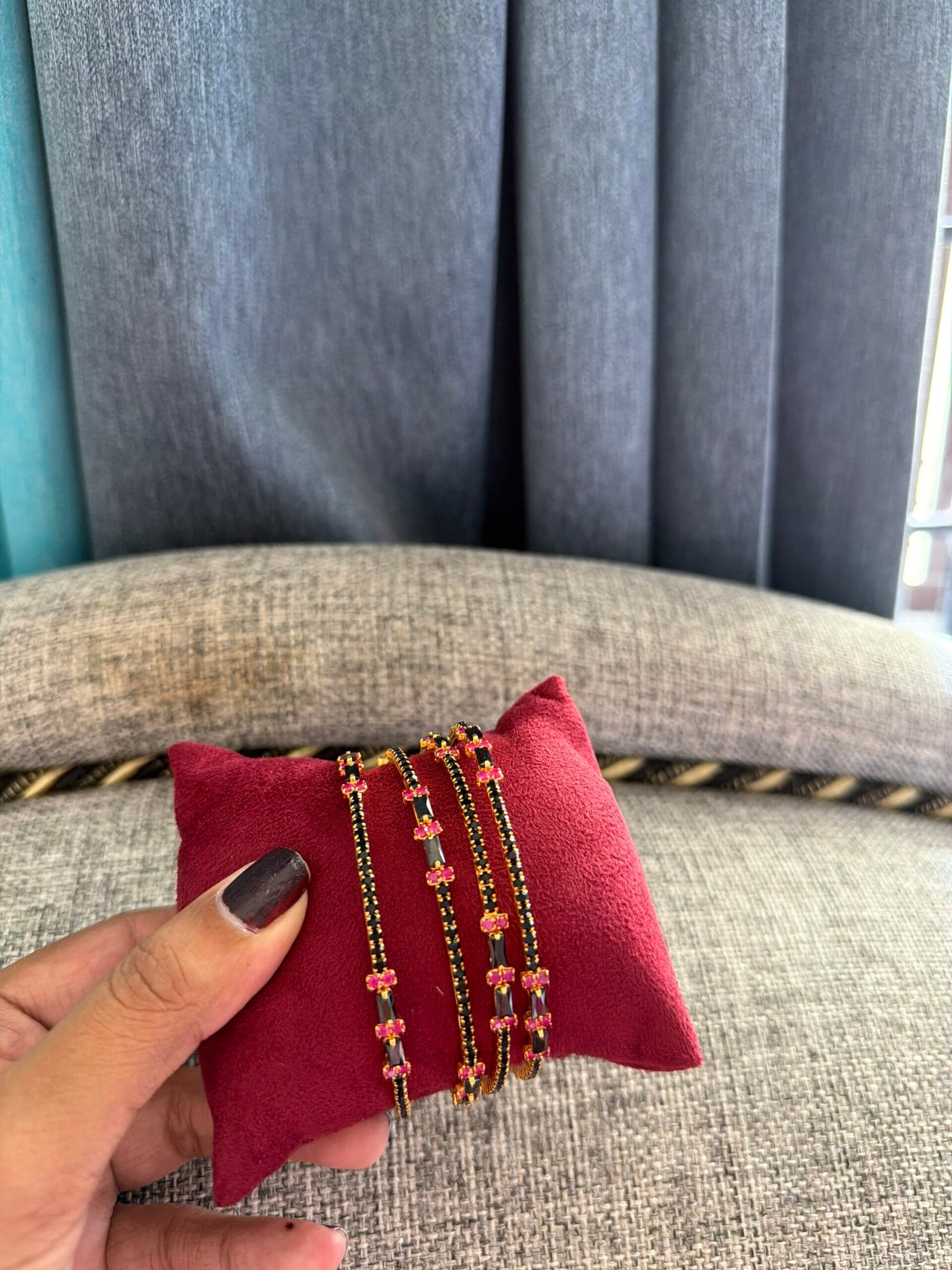 Black and Ruby bangle