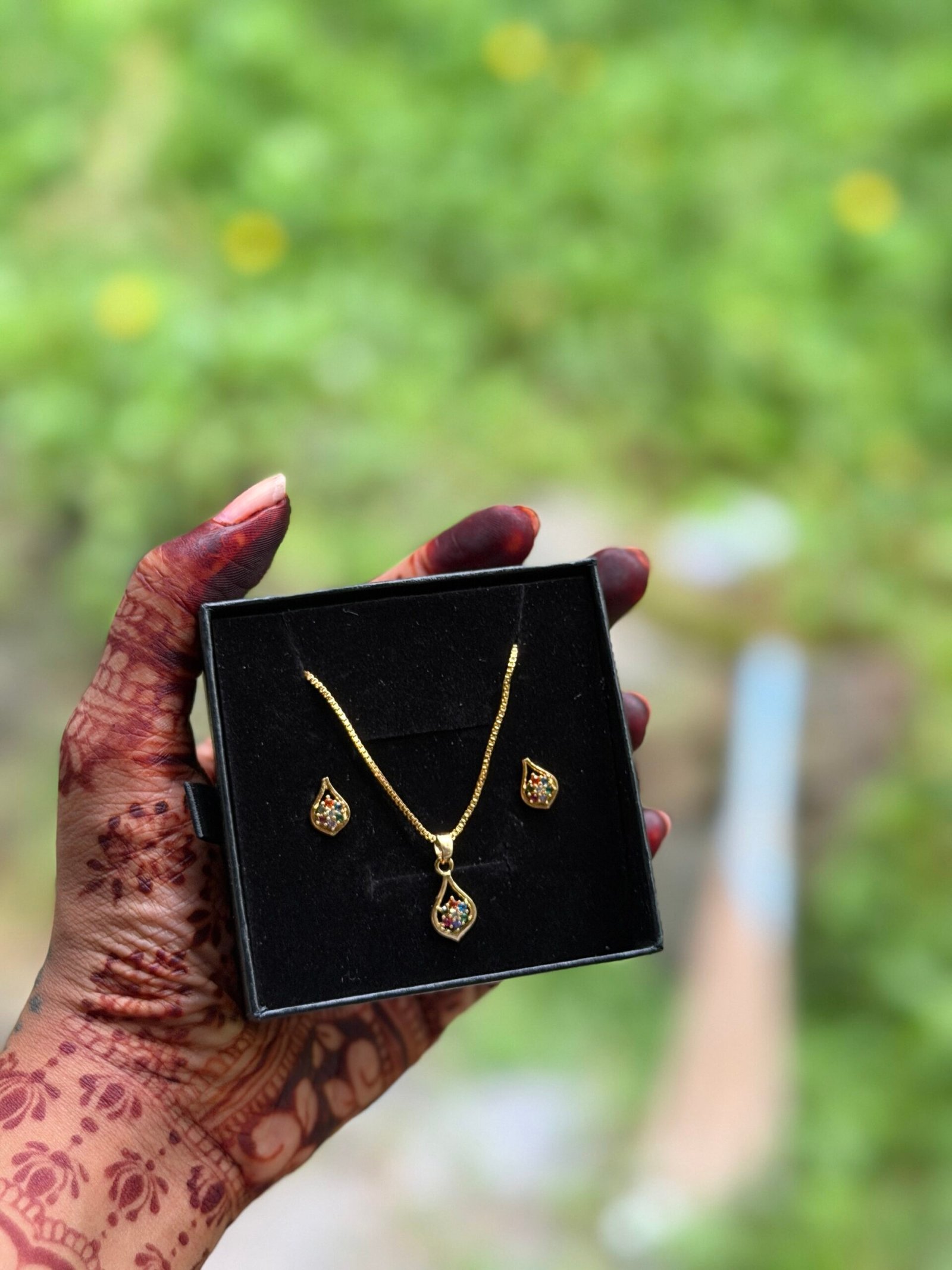 Navaratna gold plated set (1)
