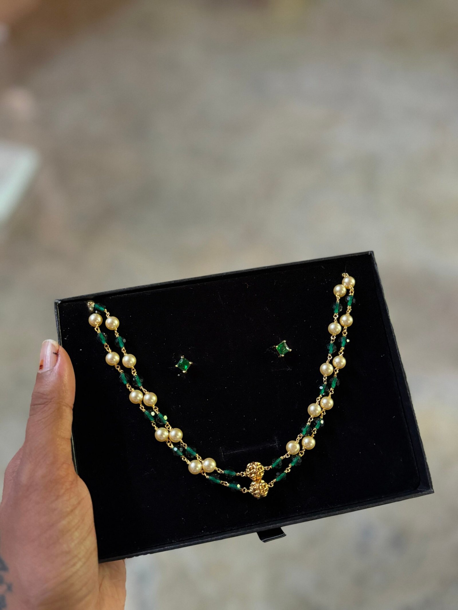 Emerald pearl duo